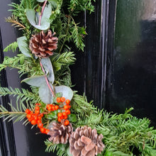 Load image into Gallery viewer, Christmas Wreath
